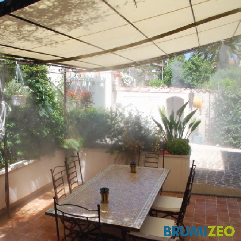 BRUMIZEO rafraichissement de terrasse et jardin par brumisation sur pergola